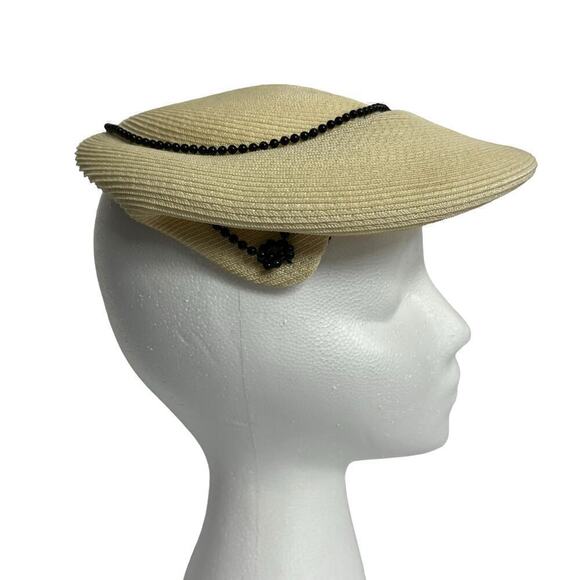 Vintage 1950\'s Screen Vogue Original Beret Style with Under Chin Tie Net main image 10